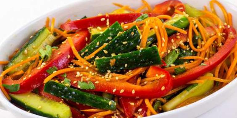 Салат из огурцов и корейской моркови - рецепт с фото от Maggi