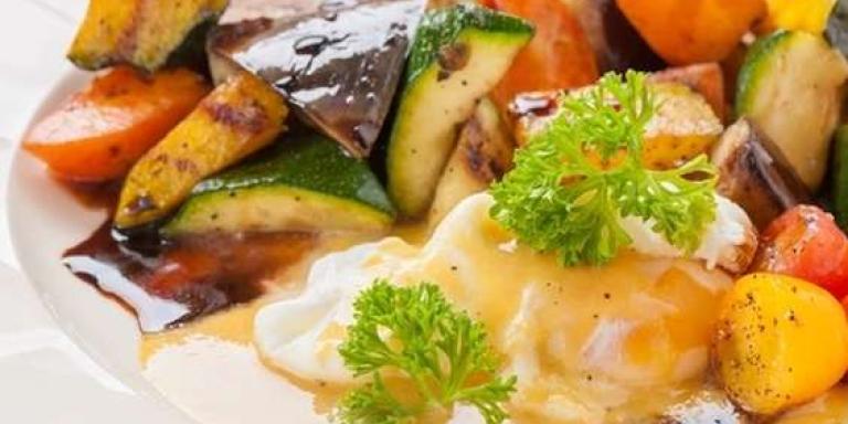 Цветное овощное блюдо с голландским соусом - рецепт с фото от Магги